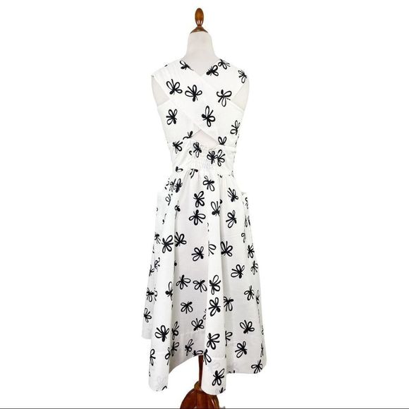 Vintage Tobael Floral Fit and Flare Midi Dress Black and White Size 2 - Picture 2 of 13